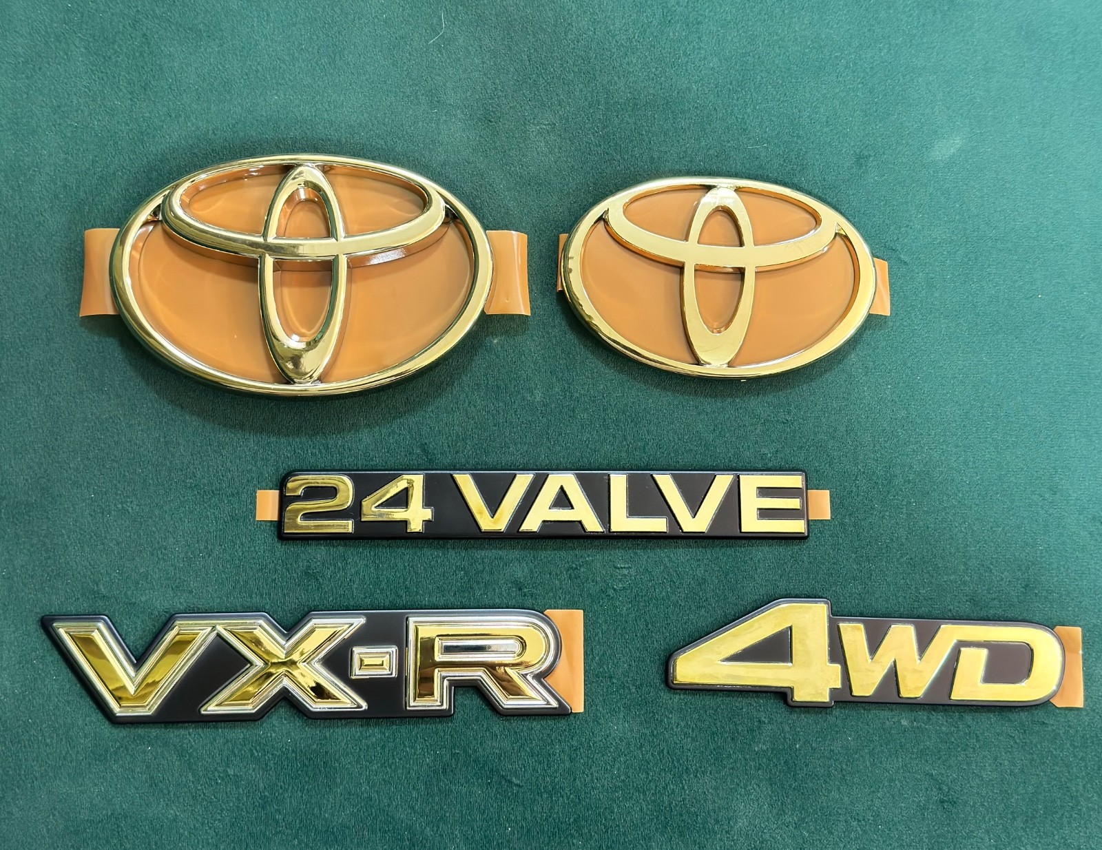 toyota emblem for LC80 FZJ80 GOLD PLATED