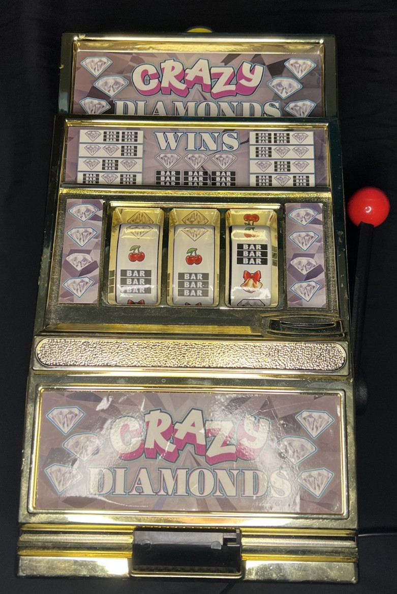 Crazy Diamonds Slot Machine Casino Game Crazy Diamonds Slot Machine Casino Game