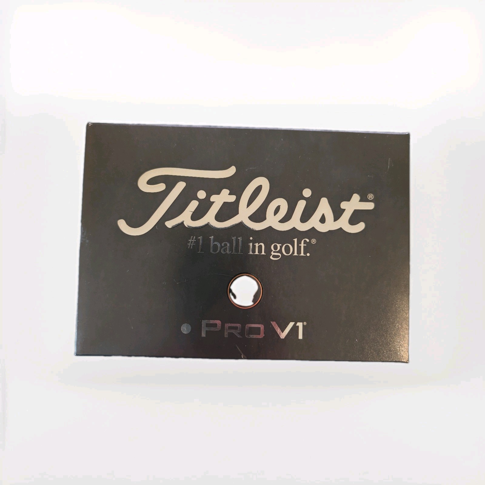 BRAND NEW Titleist Pro V1 Left Dot Golf Balls (1 Dozen) - 2025 Limited Edition