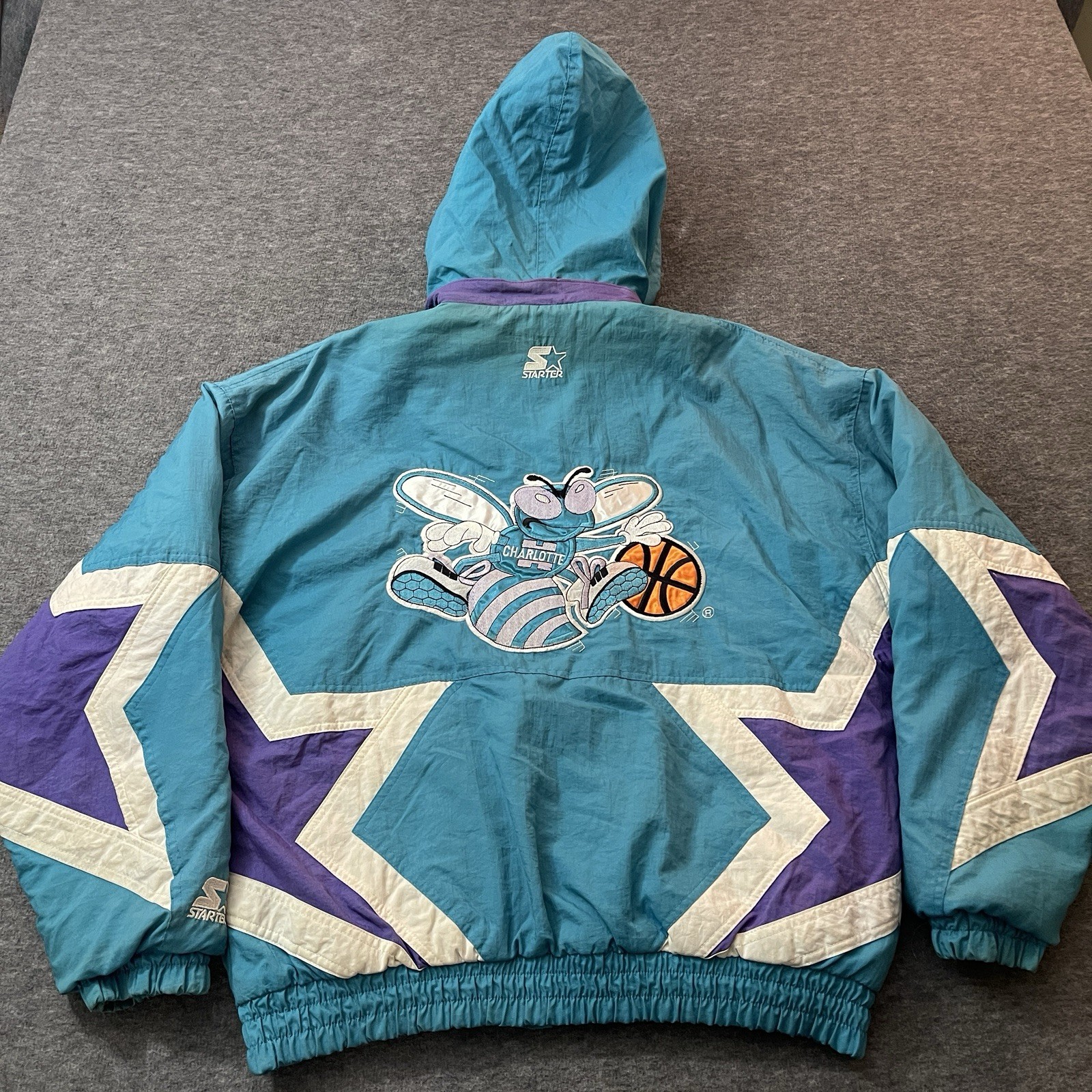 Vtg Starter Charlotte Hornets Jacket Men’s Medium Hooded Full Zip NBA 90s READ 