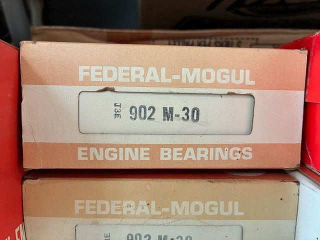 Federal Mogul Main Bearings 902M-30 Waukesha, 3.2L 194 L6 Ind eng 185A , Oliver