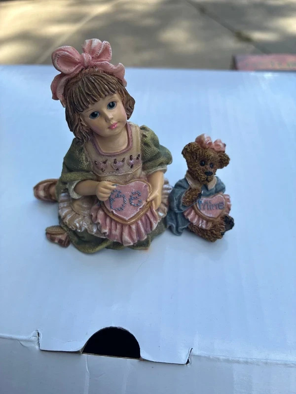 Yesterdays Child the dollarstone collection