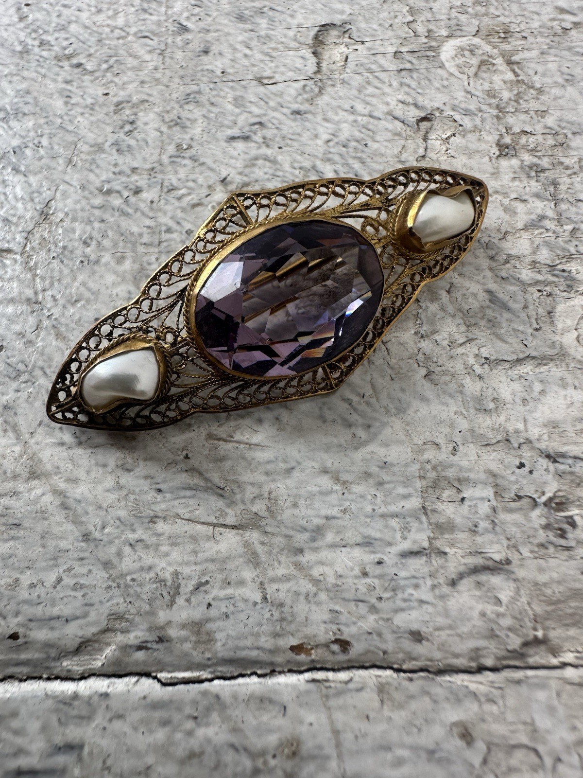 Vintage 1940s 10k Gold Pearl Filigree Exquisite Brooch Vintage 1940s 10k Gold Pearl Filigree Exquisite Brooch