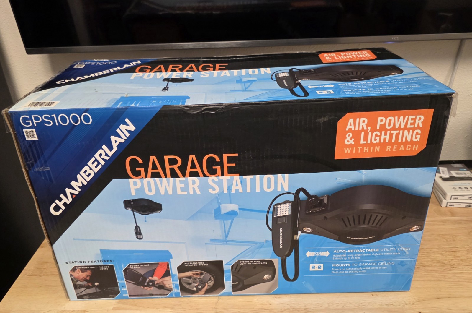 CHAMBERLAIN GPS1000 Garage Power Station New Open Box CHAMBERLAIN GPS1000 Garage Power Station New Open Box