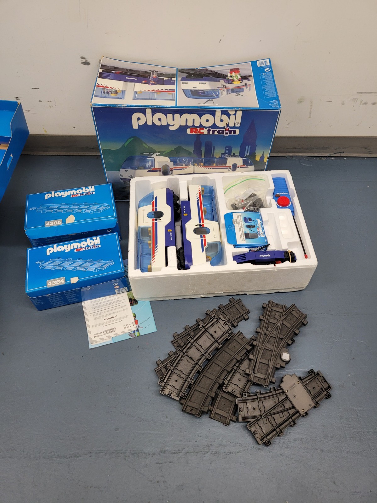 Vintage 1997 Playmobil RC Train 4020 With Box Rare And Accessories Vintage 1997 Playmobil RC Train 4020 With Box Rare And Accessories