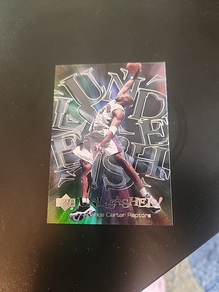 2000-01 Upper Deck Unleashed Vince Carter #U1