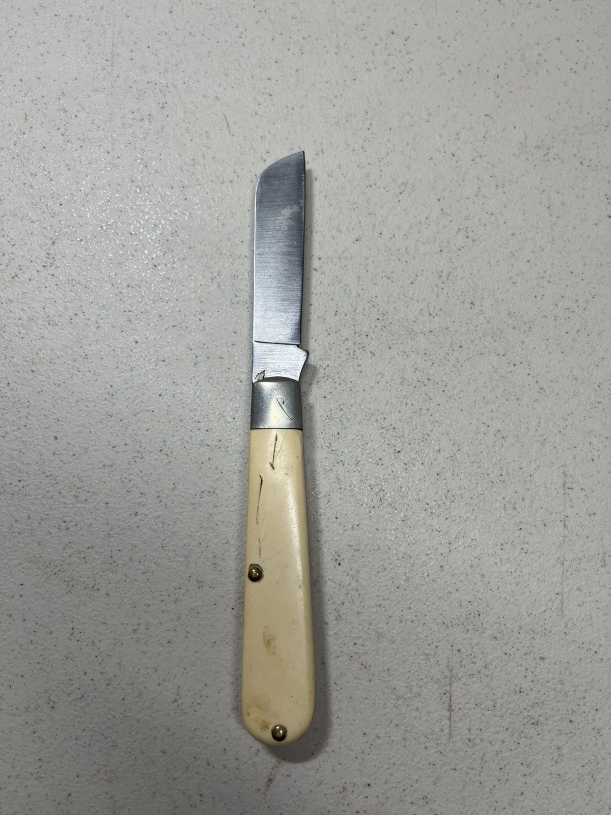 Schrade USA 175 Folding Pocket Knife Vintage Sheepsfoot Pruning Blade Cream K1