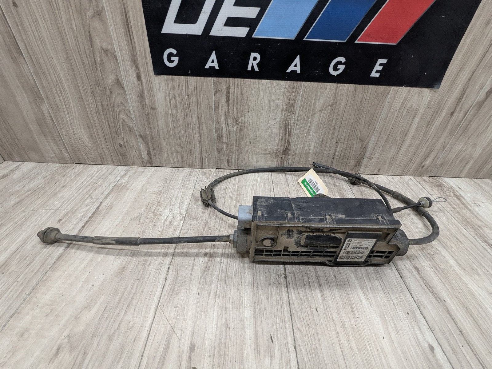 14-19 OEM BMW F15 F16 F85 F86 X5 X6 Emergency Parking Brake Actuator Unit Motor
