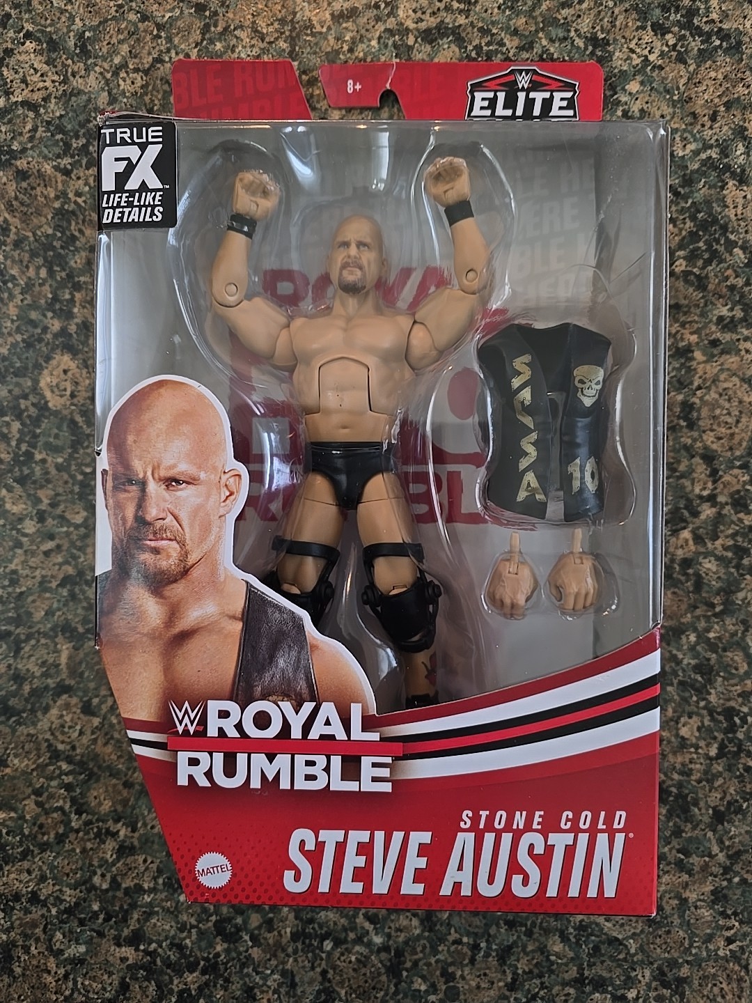 WWE Elite Royal Rumble STONE COLD STEVE AUSTIN Brand New Sealed