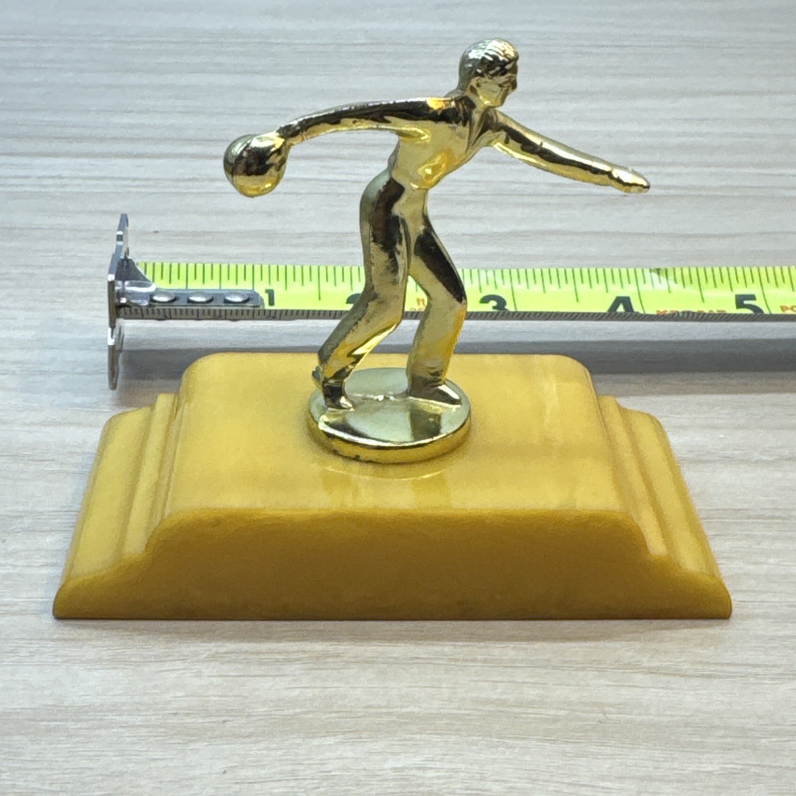 Vintage 1940s Bowling Trophy Butterscotch Bakelite Base Art Deco Jenkins MD