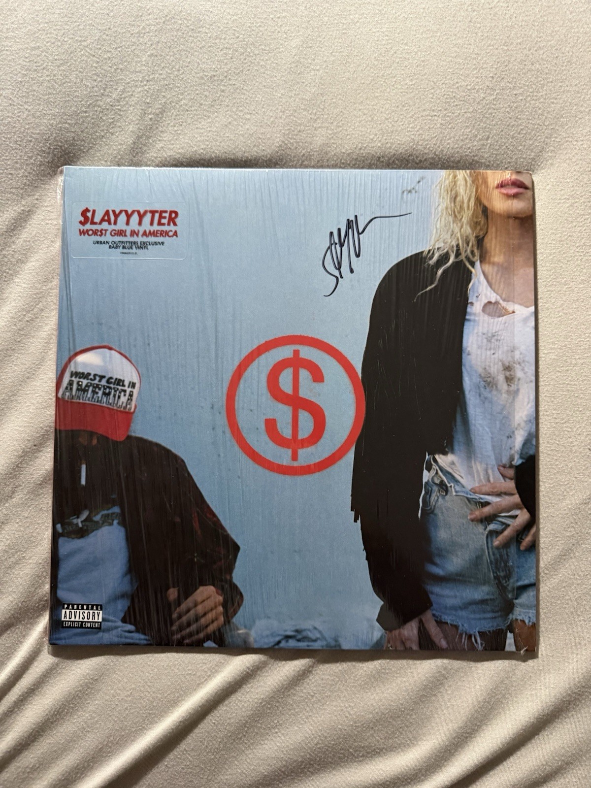 Slayyyter WORST GIRL IN AMERICA Signed Vinyl Record Jacket - Urban Outfitters Slayyyter WORST GIRL IN AMERICA Signed Vinyl Record Jacket - Urban Outfitters