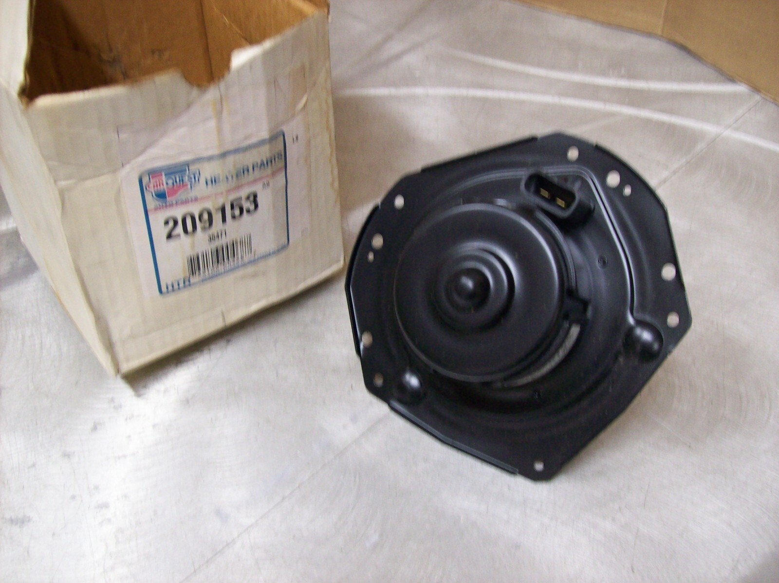 CarQuest Genuine Blower Motor 209153