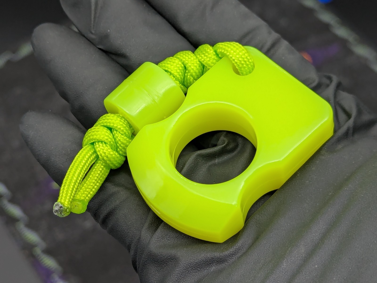 Green GID Glow In The Dark Resin EDC SFK w/ Matching Bead Paracord Lanyard Green GID Glow In The Dark Resin EDC SFK w/ Matching Bead Paracord Lanyard