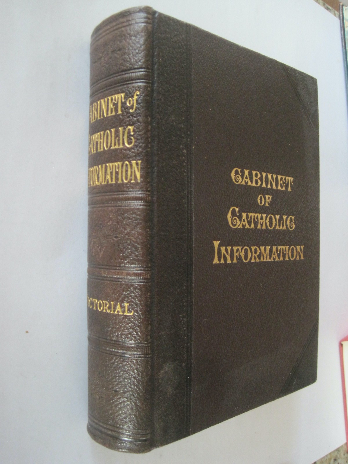 Cabinet Of Catholic INFORMATION LG BOOK PICTORIAL 1903