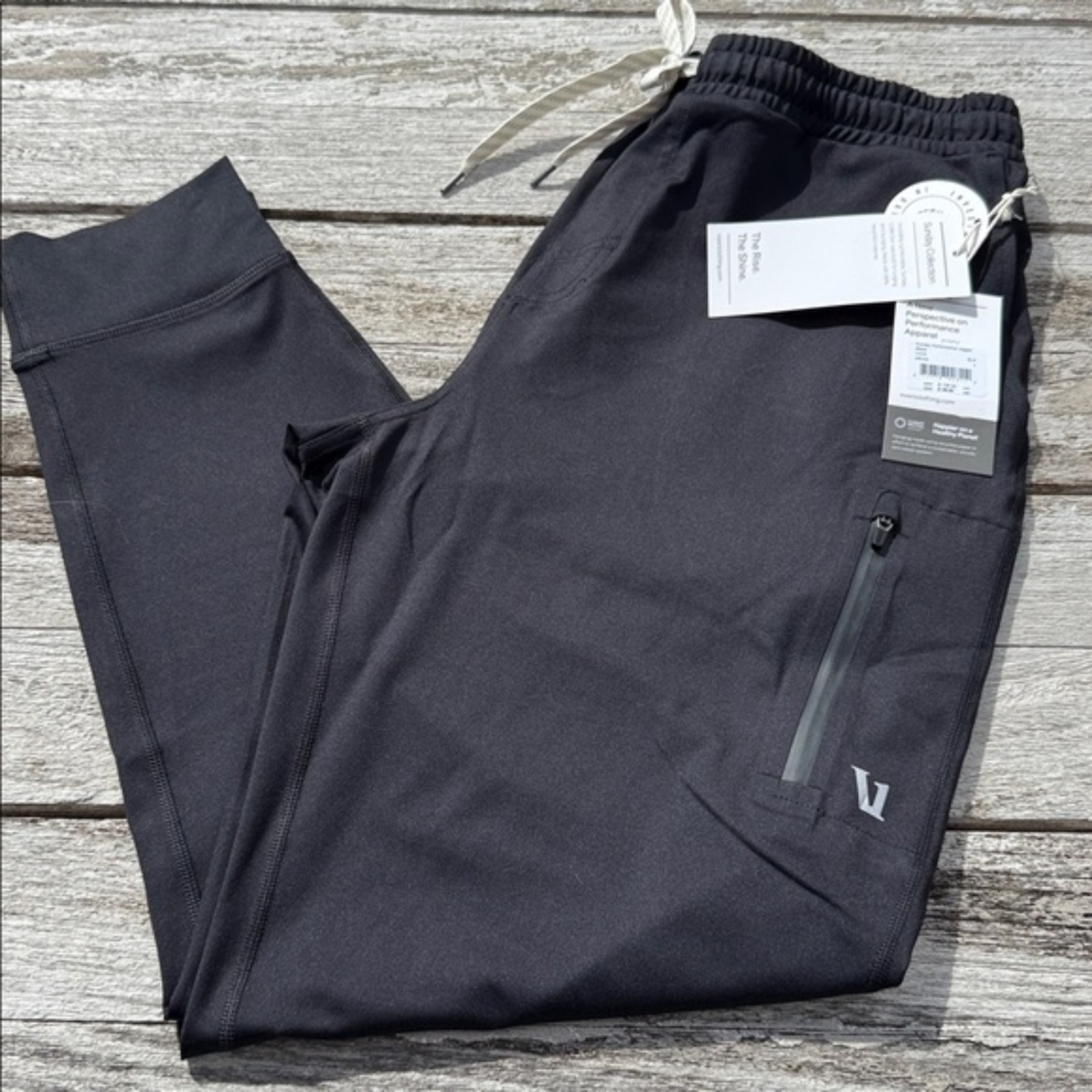 NWT Vuori Men's Sunday Performance Jogger - Black - NEW