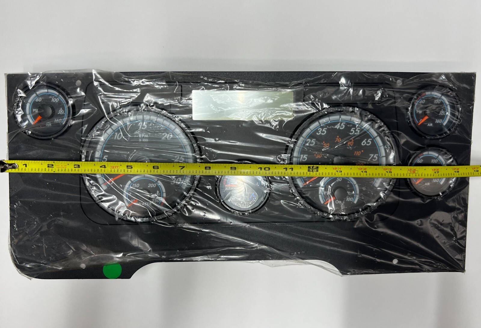 Freightliner P3 ICU4ME Instrument Panel A06-89975-000 Freightliner P3 ICU4ME Instrument Panel A06-89975-000