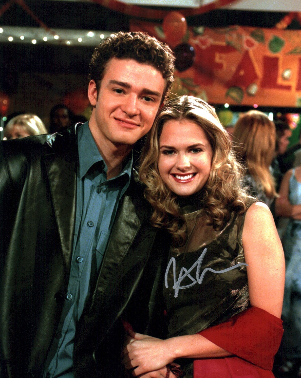 Maggie Lawson Model Behavior 8x10 Signed Photo JSA Certified Autograph