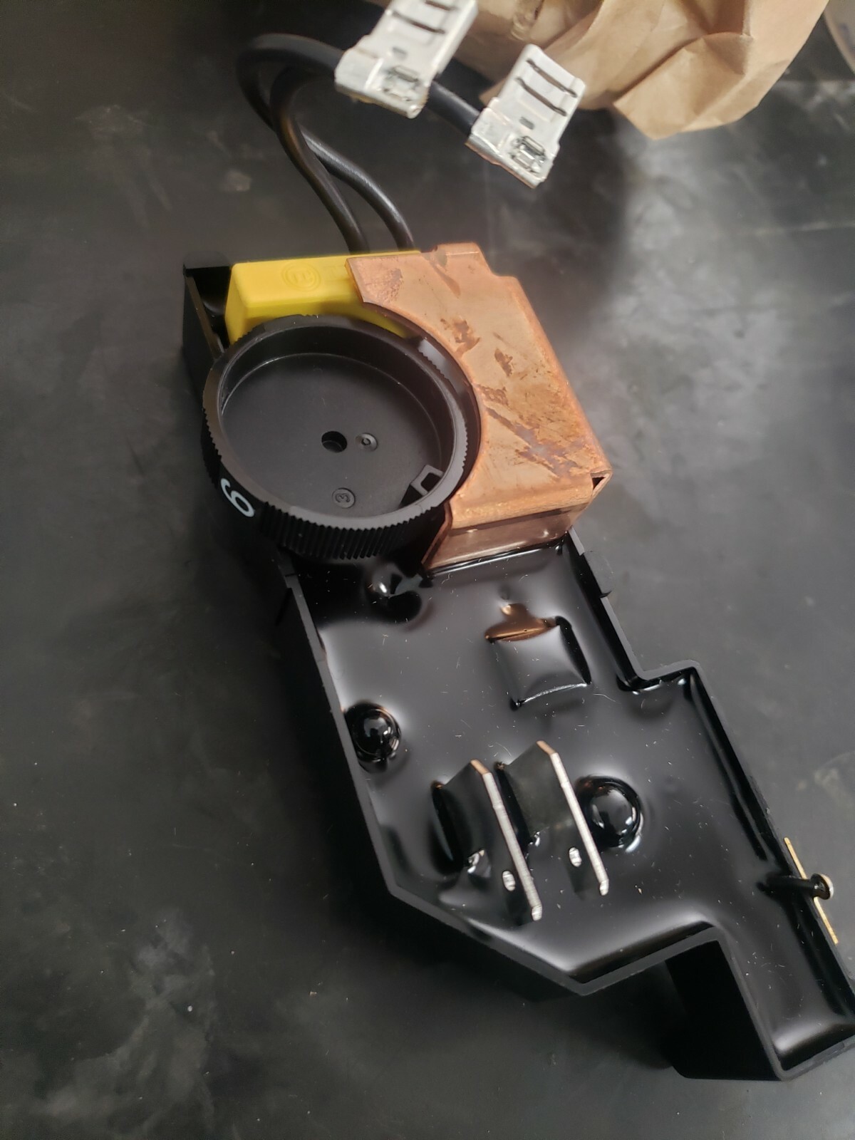 BOSCH 11316 ELECTRIC SPEED CONTROL GOVERNOR 1617 233 027 New part # 16072335CW BOSCH 11316 ELECTRIC SPEED CONTROL GOVERNOR 1617 233 027 New part # 16072335CW