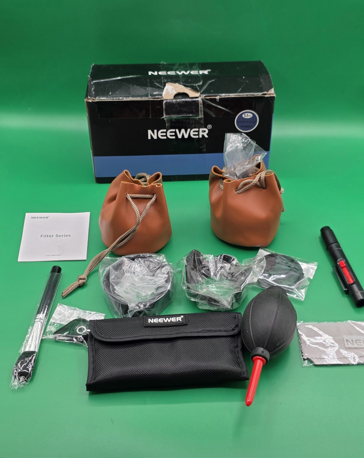 NEEWER ULTIMATE 52mm LENS & FILTER ACCESSORY KIT
