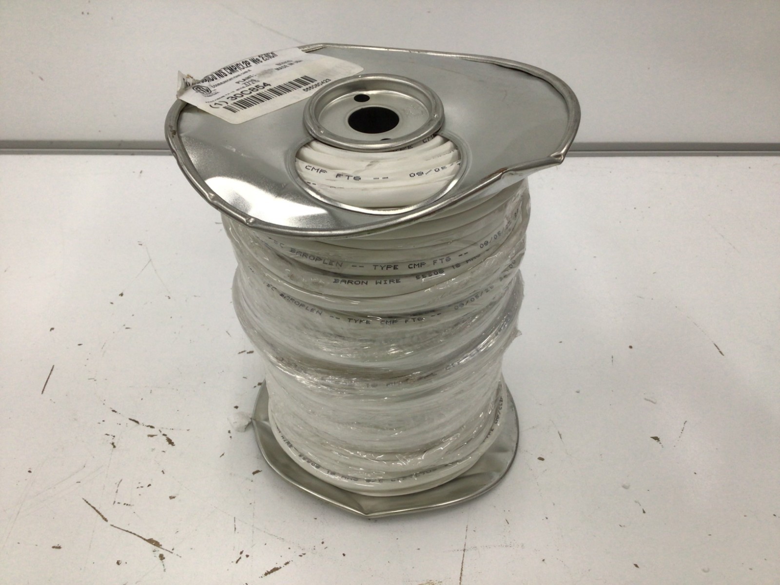 Southwire 555080423 Thermostat Wire, 18Awg, White, 250Ft, 300V Southwire 555080423 Thermostat Wire, 18Awg, White, 250Ft, 300V