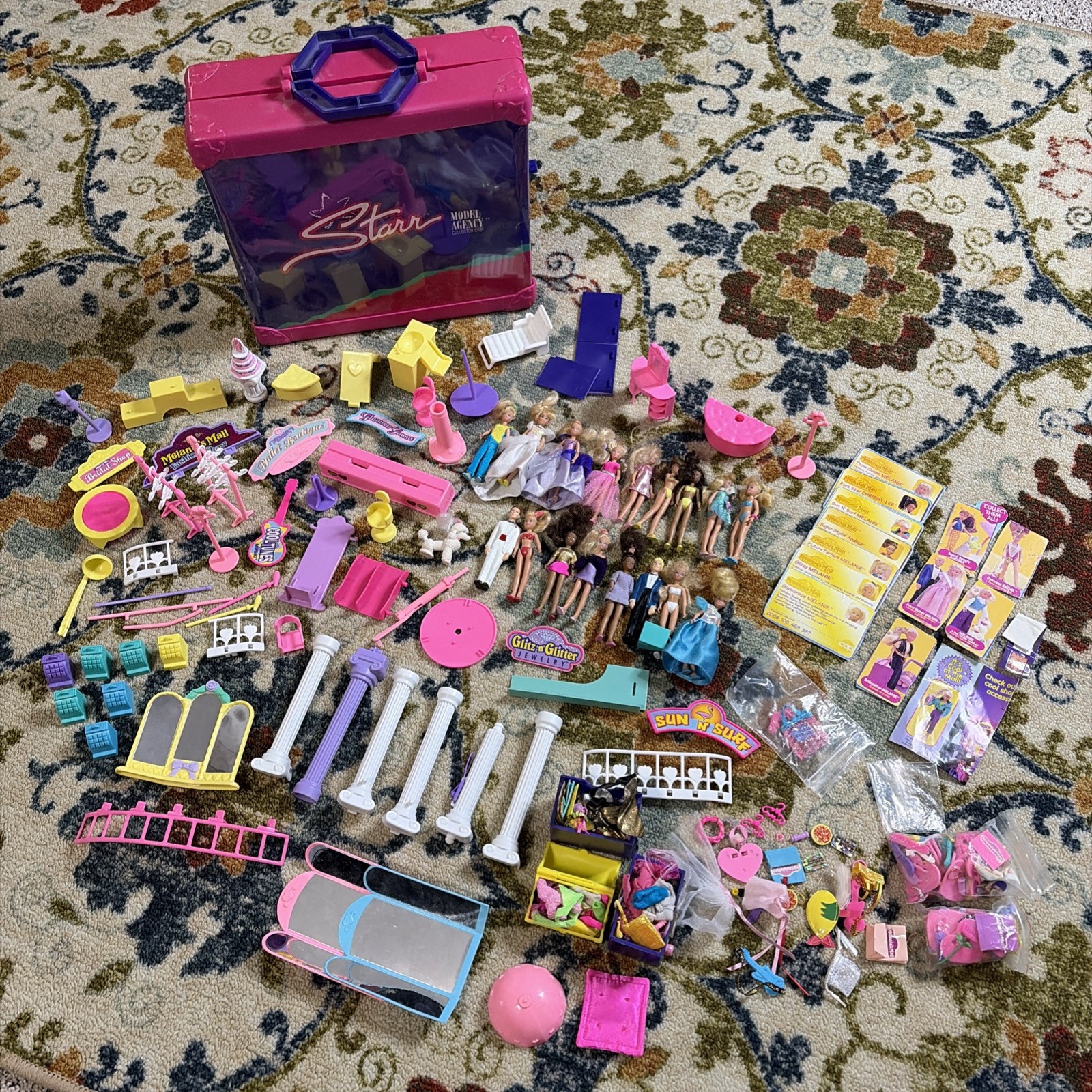 Starr Modeling Agency 1996 Vintage 17 Doll Collection w/Case Clothes Accessories
