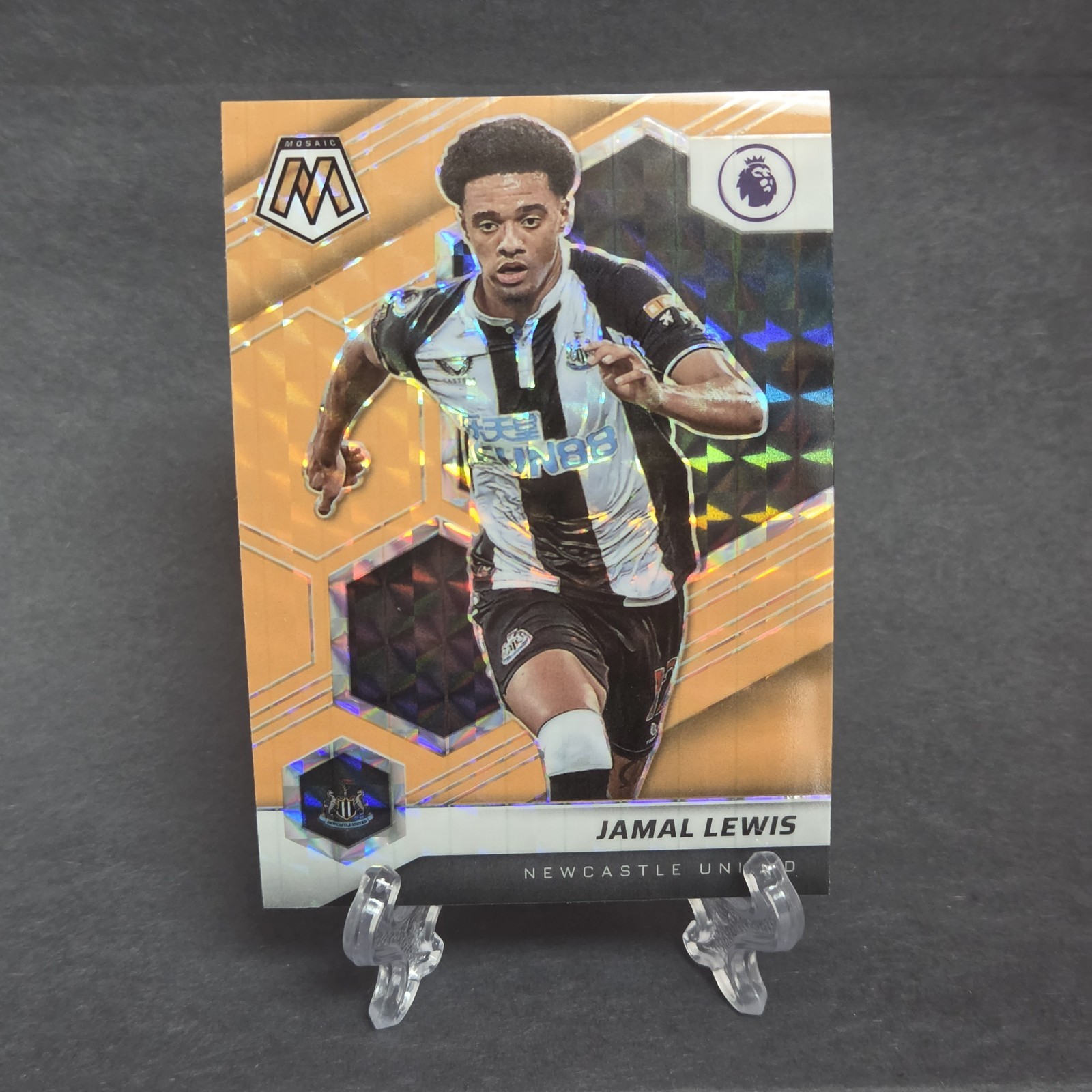 2021-22 Mosaic EPL JAMAL LEWIS #185 ORANGE FLUORESCENT PRIZM SP Newcastle
