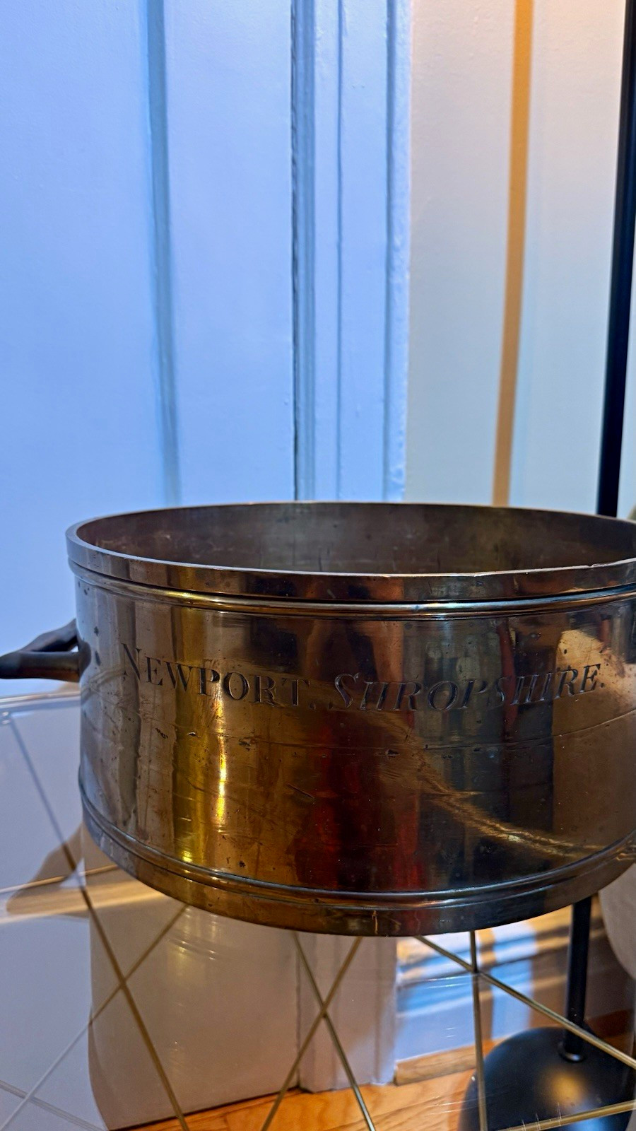 19th Century Antique Brass Half Bushel Measure Newport Shropshire Heavy 37.5 lb
