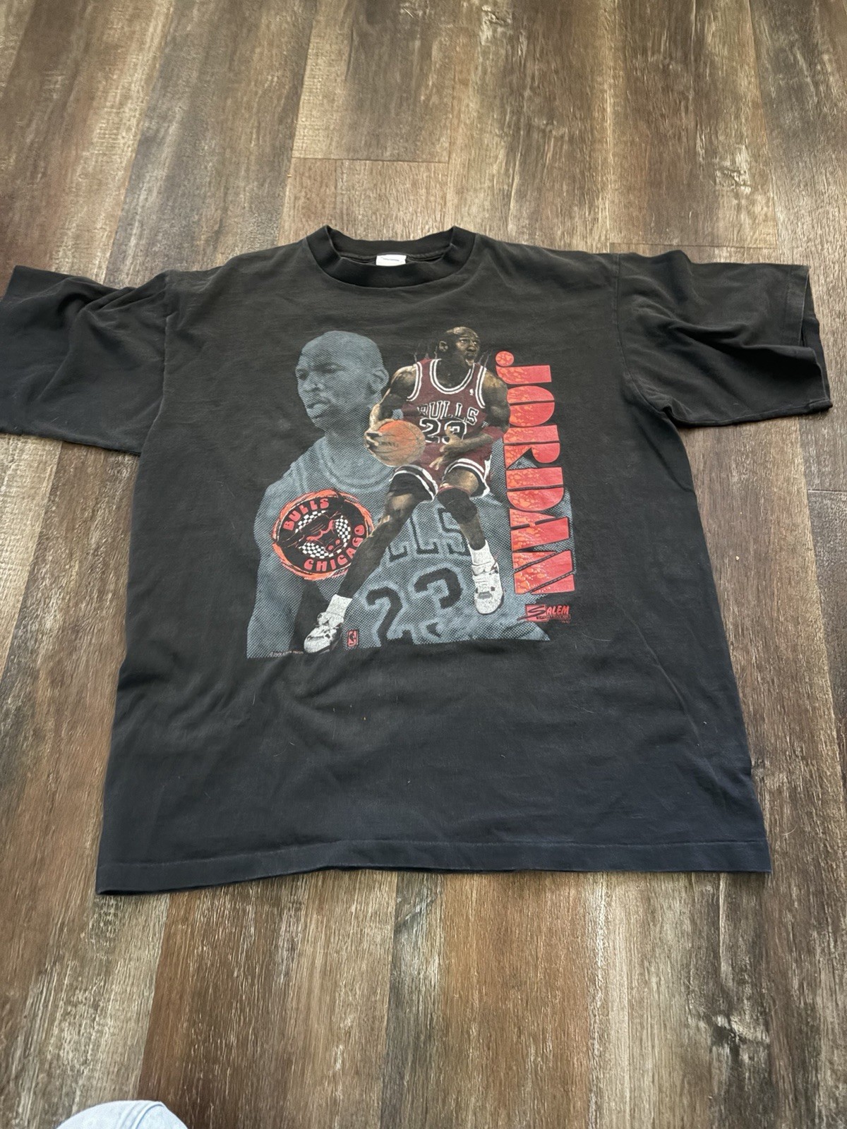 Vintage 90s Chicago Bulls Michael Jordan T-Shirt SALEM SPORTSWEAR sz XL Vintage 90s Chicago Bulls Michael Jordan T-Shirt SALEM SPORTSWEAR sz XL