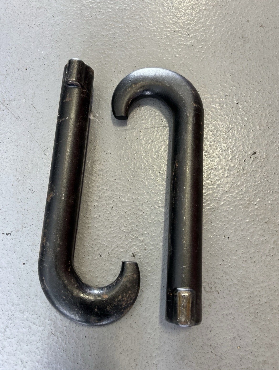 Navistar International - 3614821C1- Navistar 3614821C1 Hook TowPair Of 2 Navistar International - 3614821C1- Navistar 3614821C1 Hook TowPair Of 2