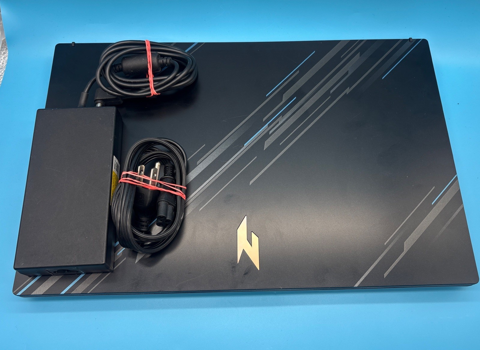 ACER NITRO V 15-ANV15-51-57ZV ACER NITRO V 15-ANV15-51-57ZV