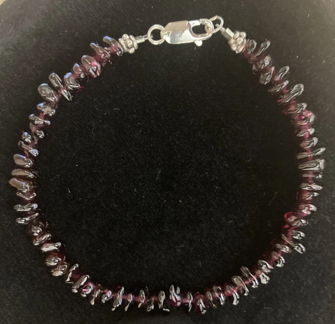 Vintage Polished Garnet Nugget Beaded 925 Sterling Silver clasp Bracelet 7.5\ Vintage Polished Garnet Nugget Beaded 925 Sterling Silver clasp Bracelet 7.5\
