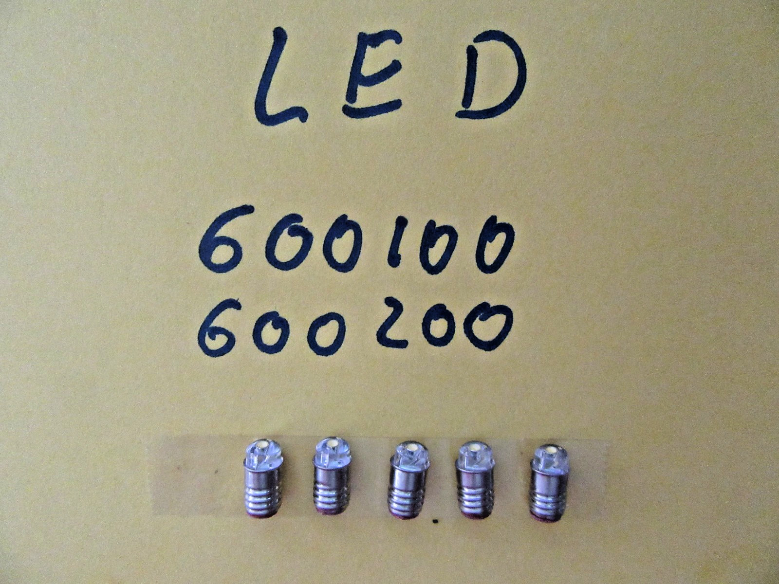 HO - Marklin 600100/600200 -  5X LED Replacement for Light Bulbs READ