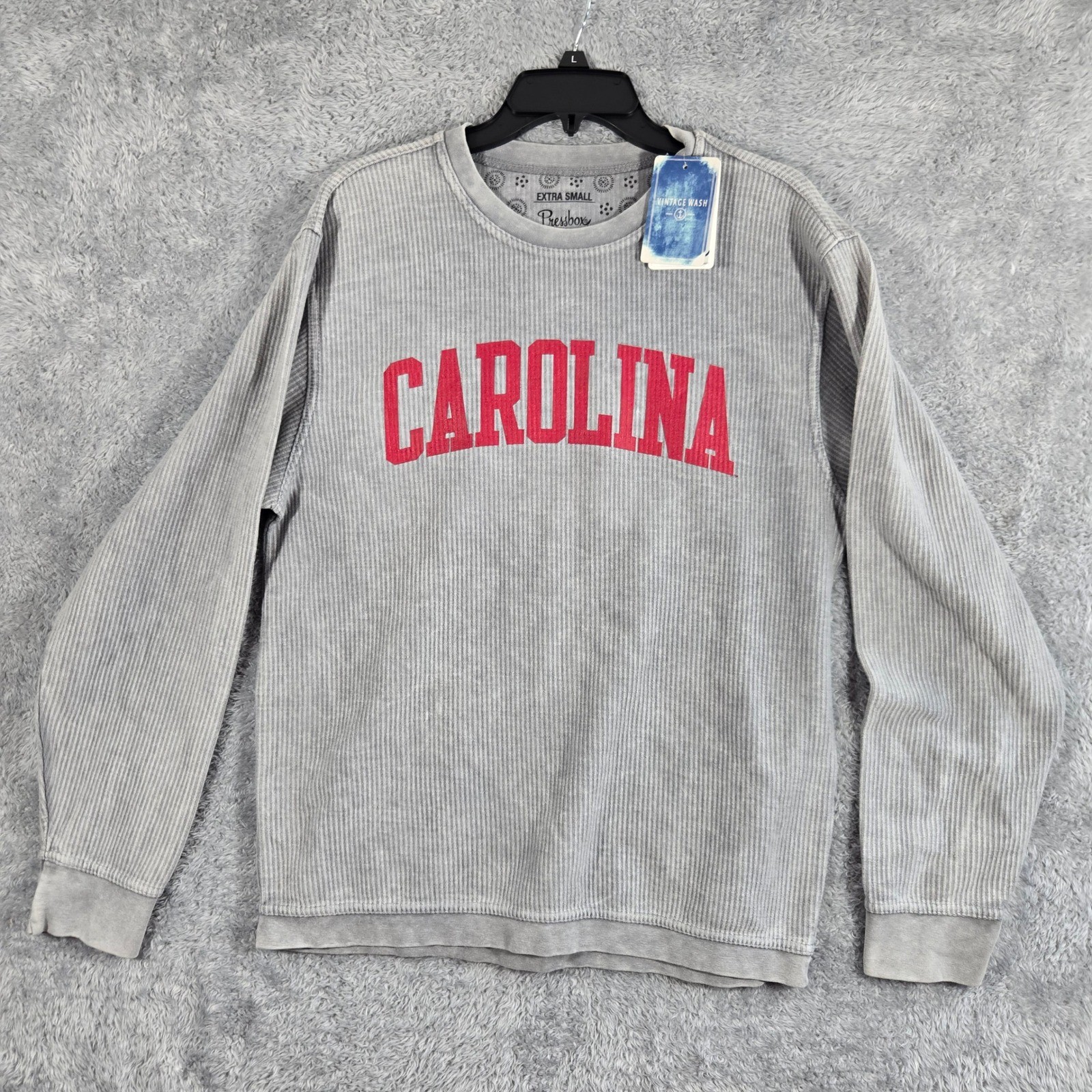 Pressbox South Carolina Gamecocks Sweatshirt Gray Vintage Wash Thumbholes NWT XS Pressbox South Carolina Gamecocks Sweatshirt Gray Vintage Wash Thumbholes NWT XS