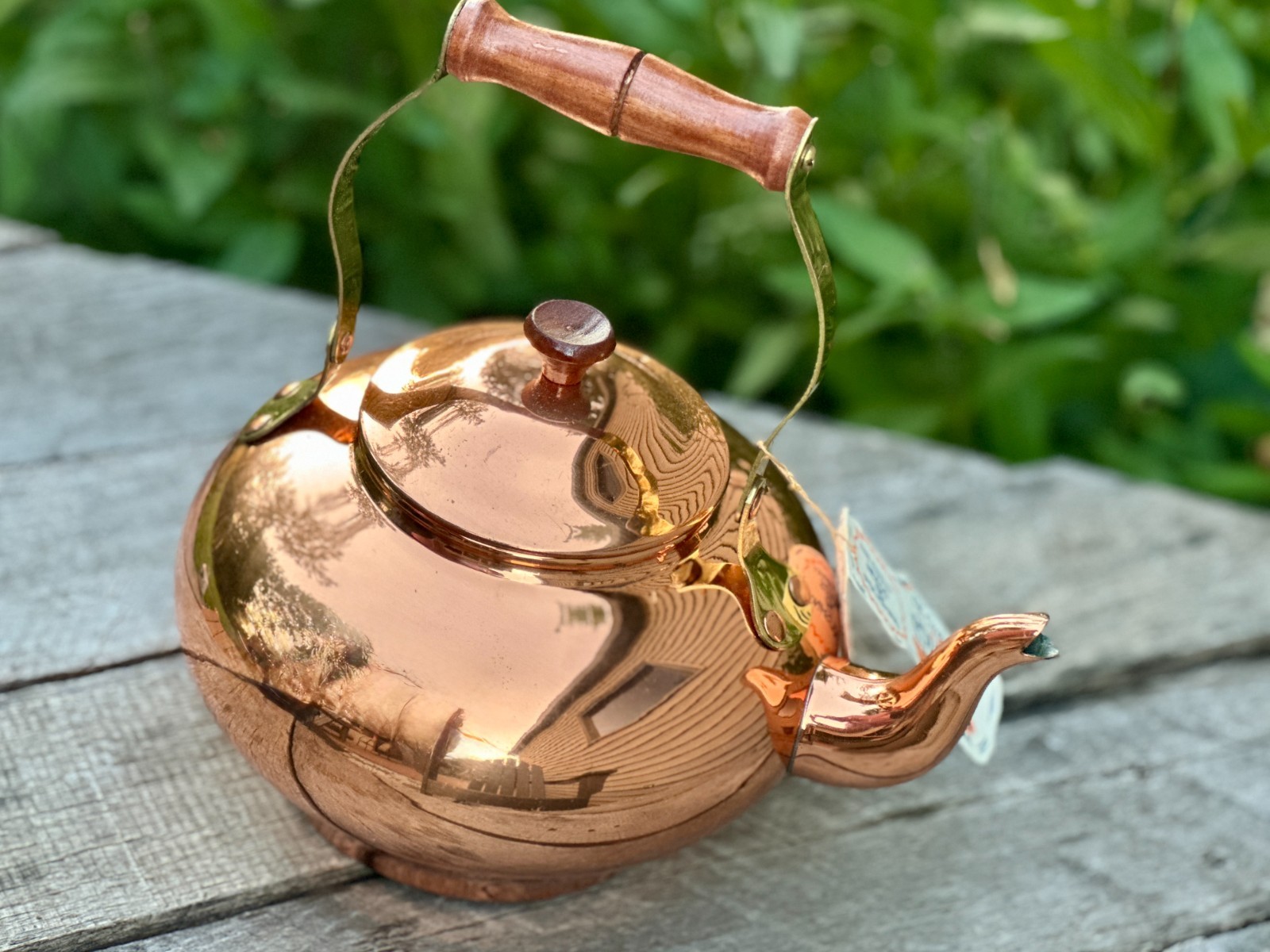 Vtg Old Dutch Design Copper Tea Kettle Brass Wood Handle NWT and Original Box