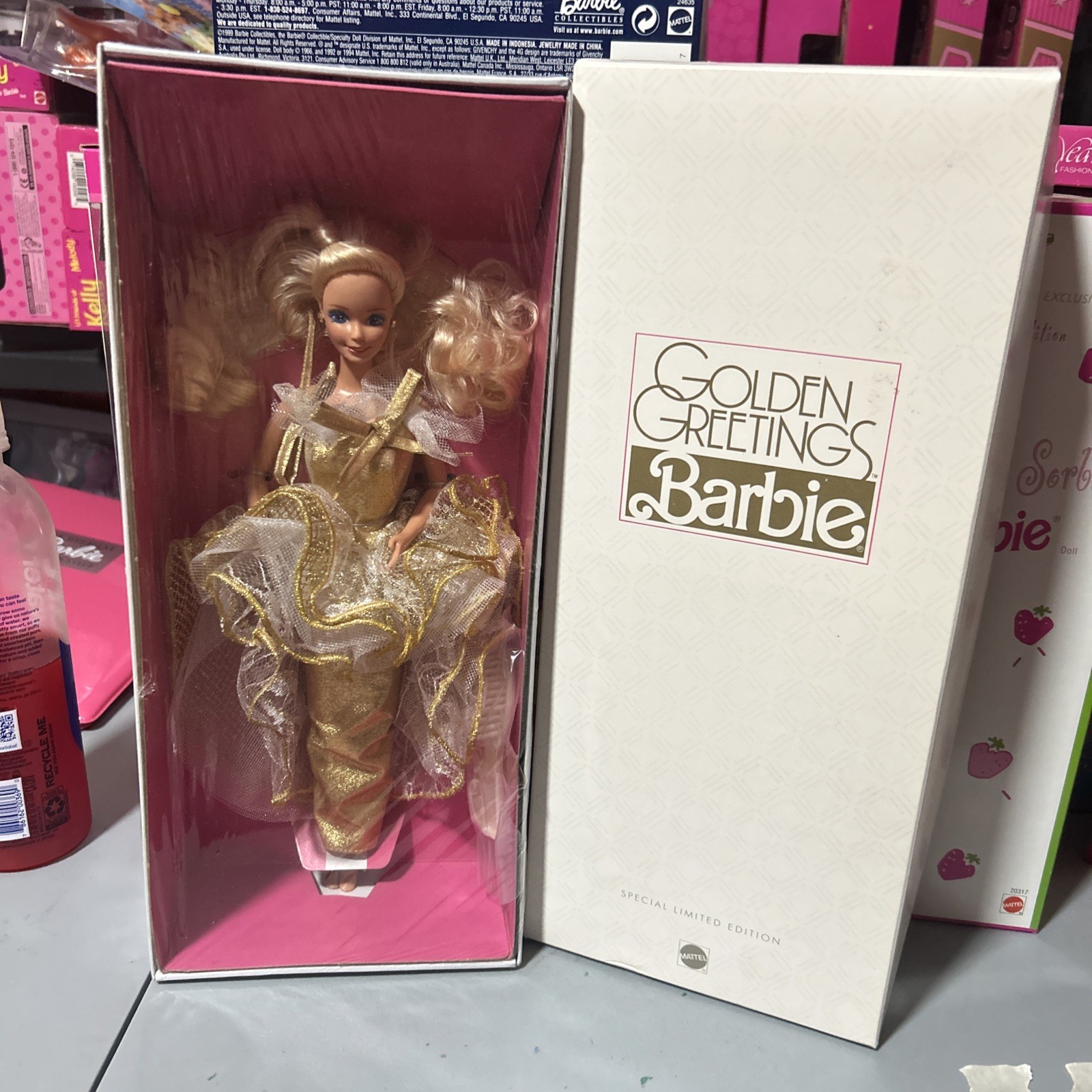NIB 1989 Mattel Golden Greetings Barbie 7734
