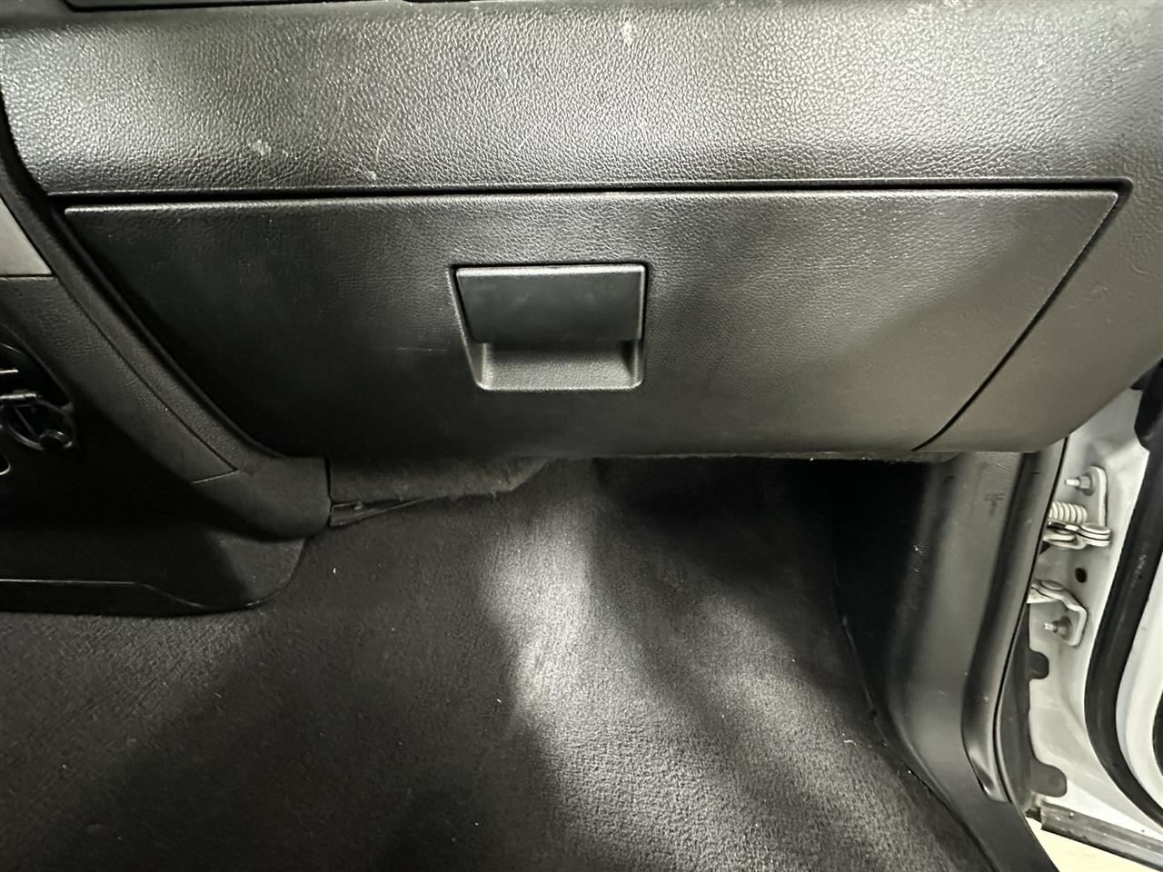 RAM15OLD  2019 Glove Box 2797311