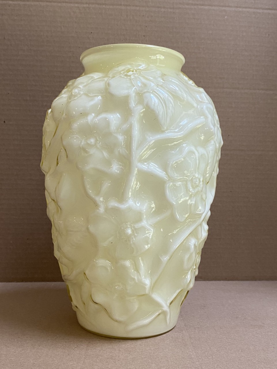 FENTON LARGE DOGWOOD, 3D CASED GLASS  VASE,  10-1/2'' TALL, VINTAGE