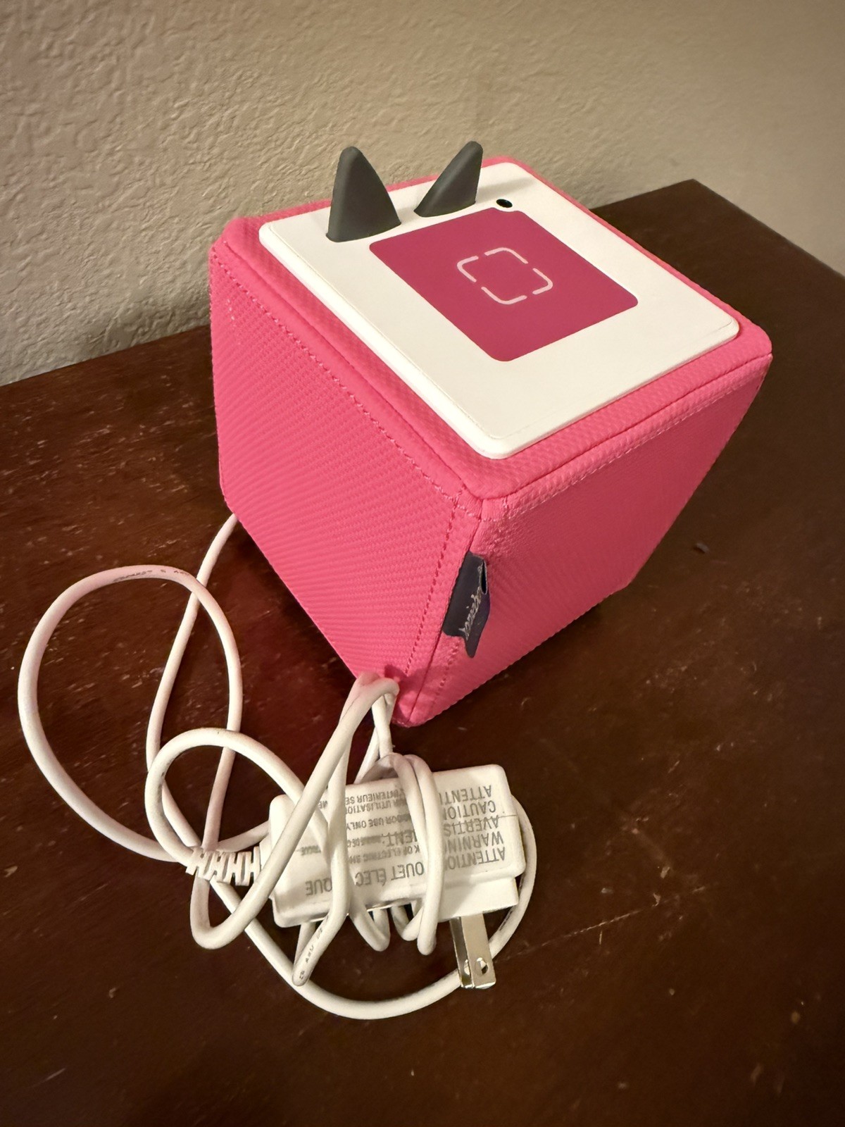 Tonies Toniebox Audio Box Player Learning System Pink (10003) with Charger works