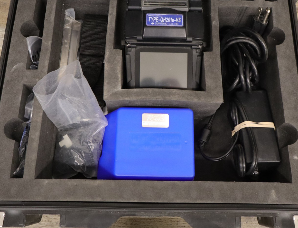 Sumitomo QH201e-VS Fusion Splicer FC-7 Cleaver Fiber Optic Splicer w FC-6RS