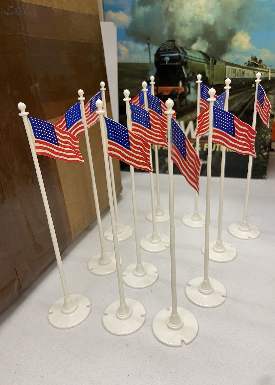 12 VTG PLASTICVILLE O & S  Flagpoles New in ORIG BOX Set 48 Stars Flag NOS