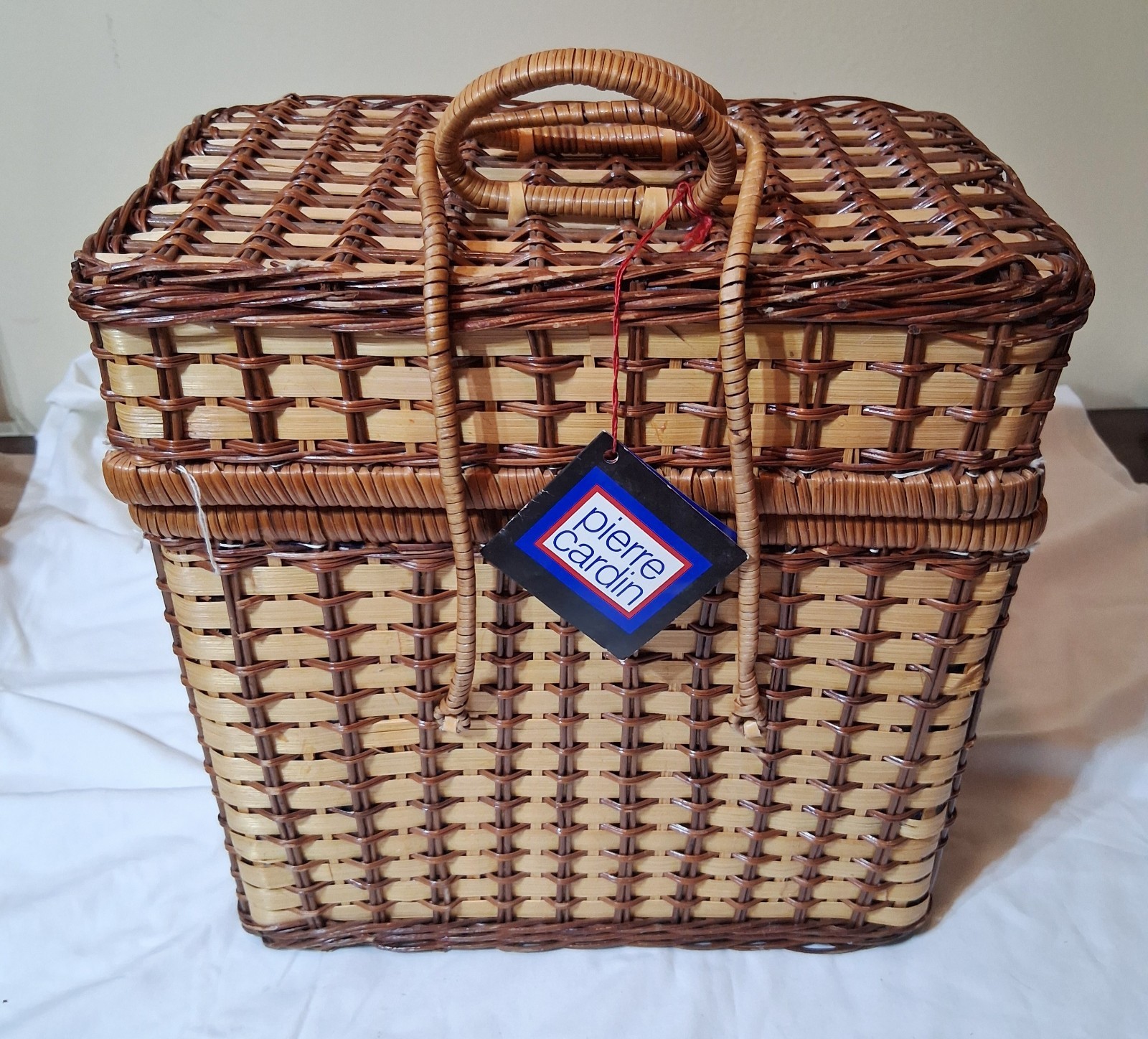 Pierre Cardin Polished Wicker Picnic Basket Vintage 1994 7.5 in x 13 in Pierre Cardin Polished Wicker Picnic Basket Vintage 1994 7.5 in x 13 in