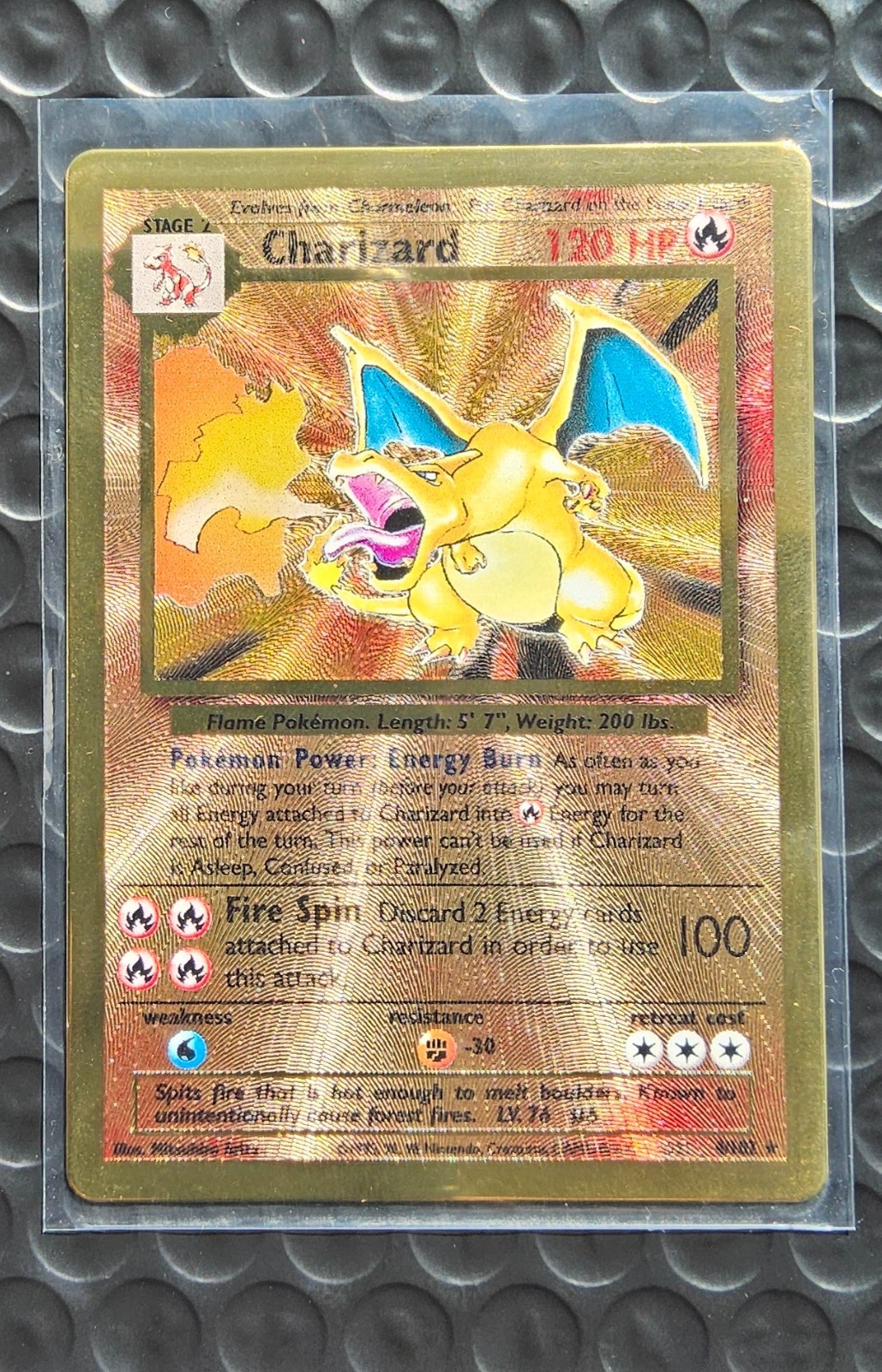Charizard (Celebrations Metal Card) 25th anniversary 4/102 Charizard (Celebrations Metal Card) 25th anniversary 4/102