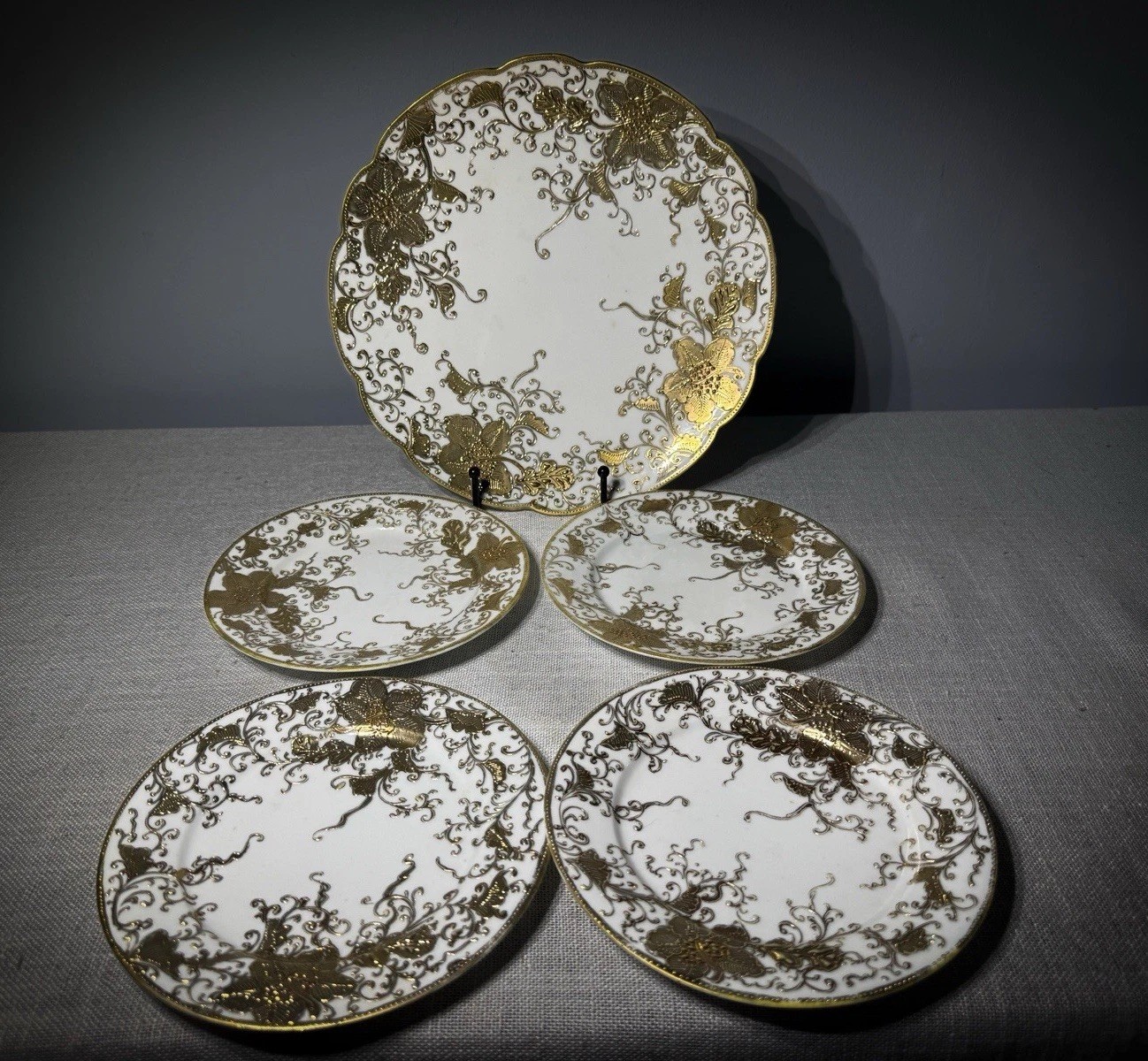 Antique Chikusa Nippon Gold Moriage Plates Set 5 Floral Scalloped 1910s