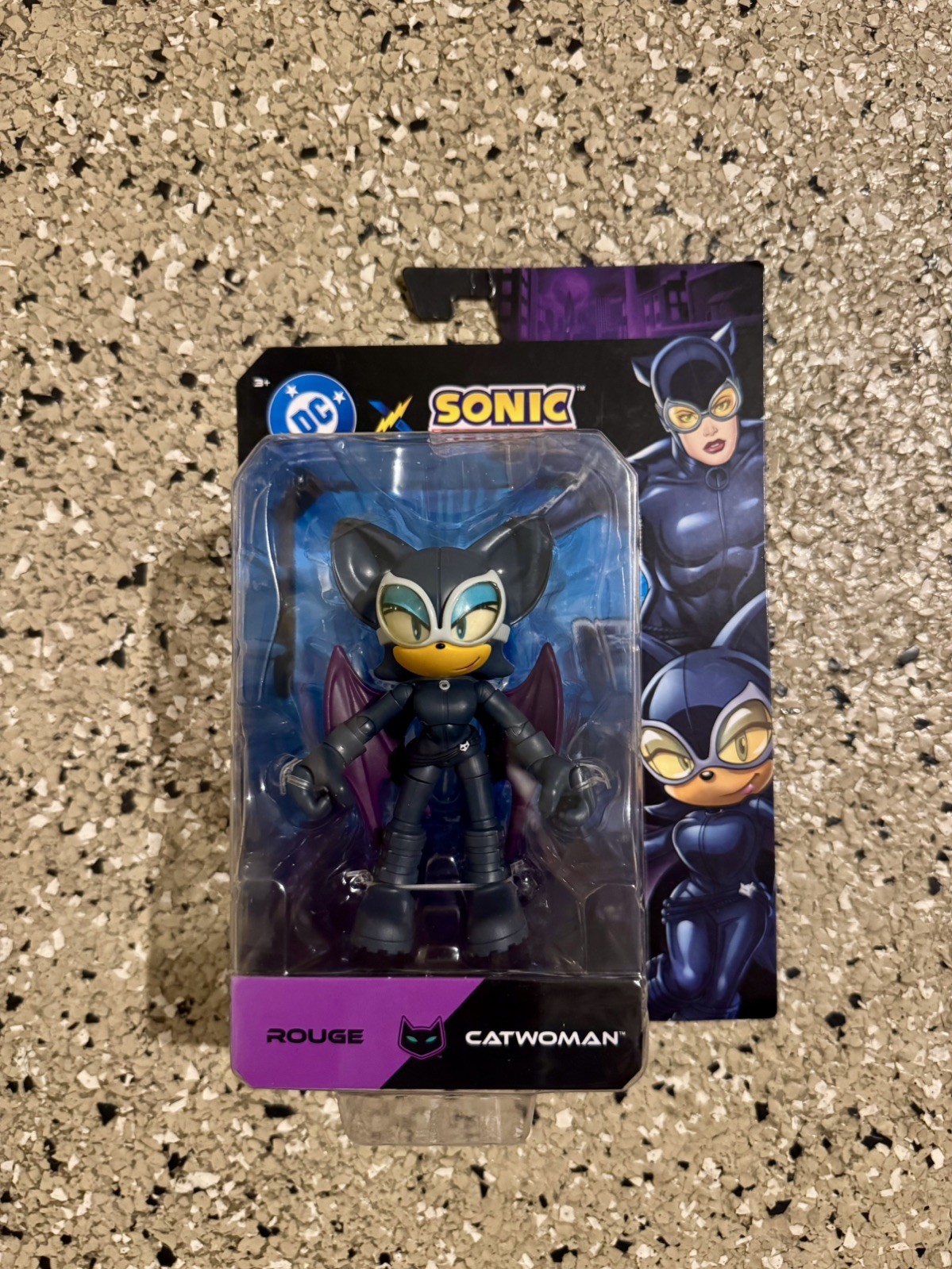 Jakks Pacific Sonic The Hedgehog X DC Rouge The Bat As Catwoman Figure Brand New Jakks Pacific Sonic The Hedgehog X DC Rouge The Bat As Catwoman Figure Brand New