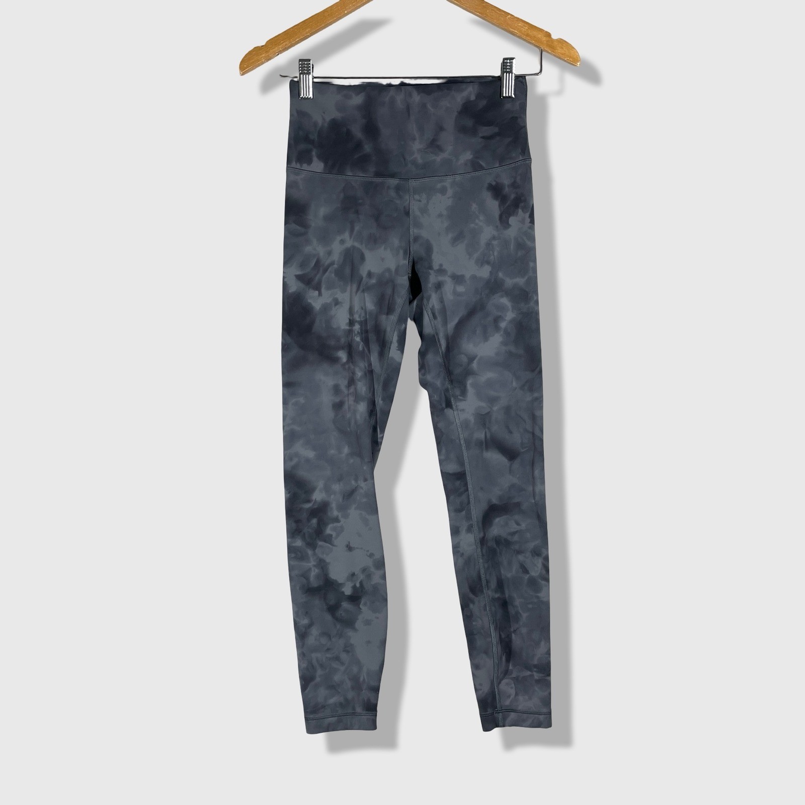 Lululemon Wunder Train High Rise Tight 25\