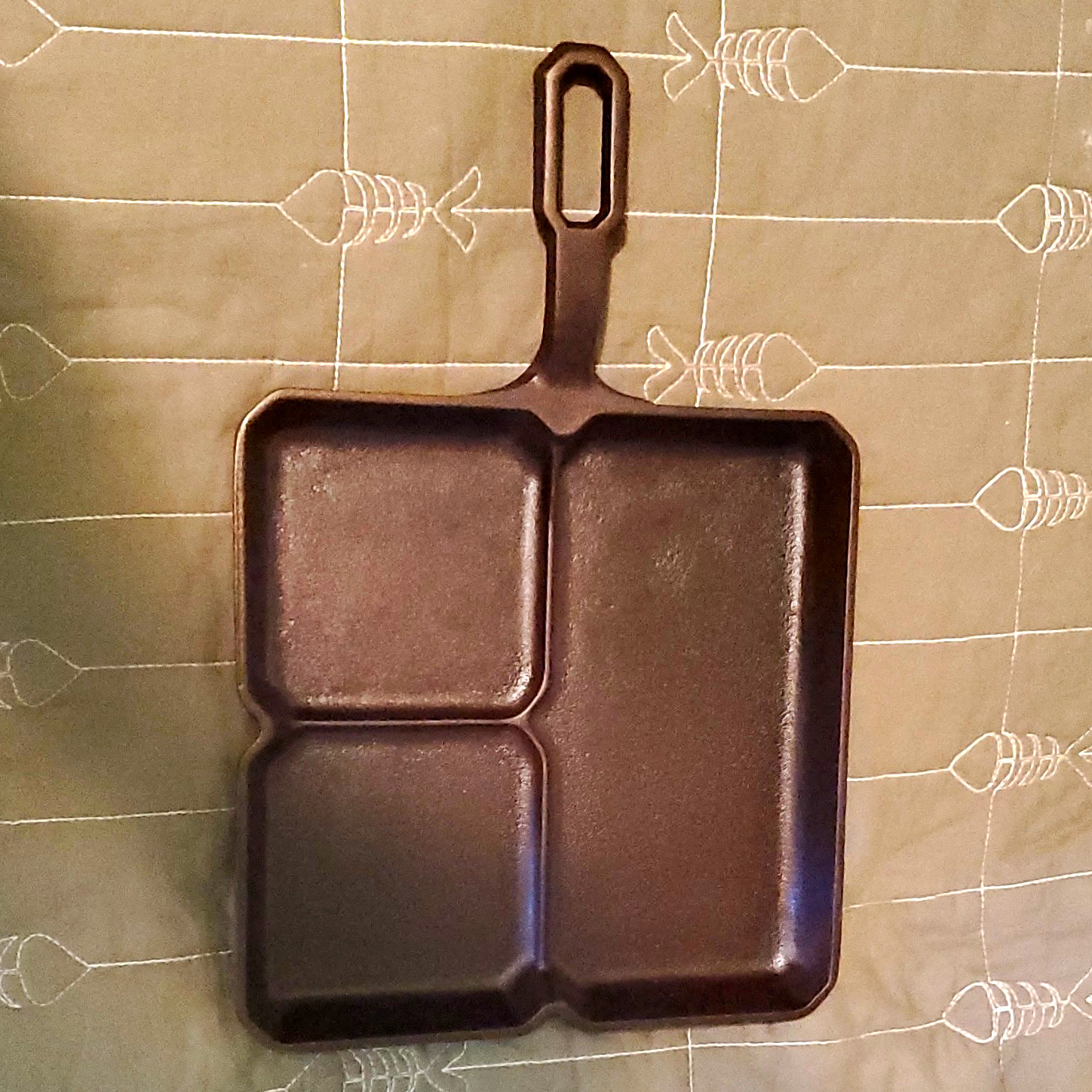 Griswold Colonial Breakfast Cast Iron Skillet Pan 666