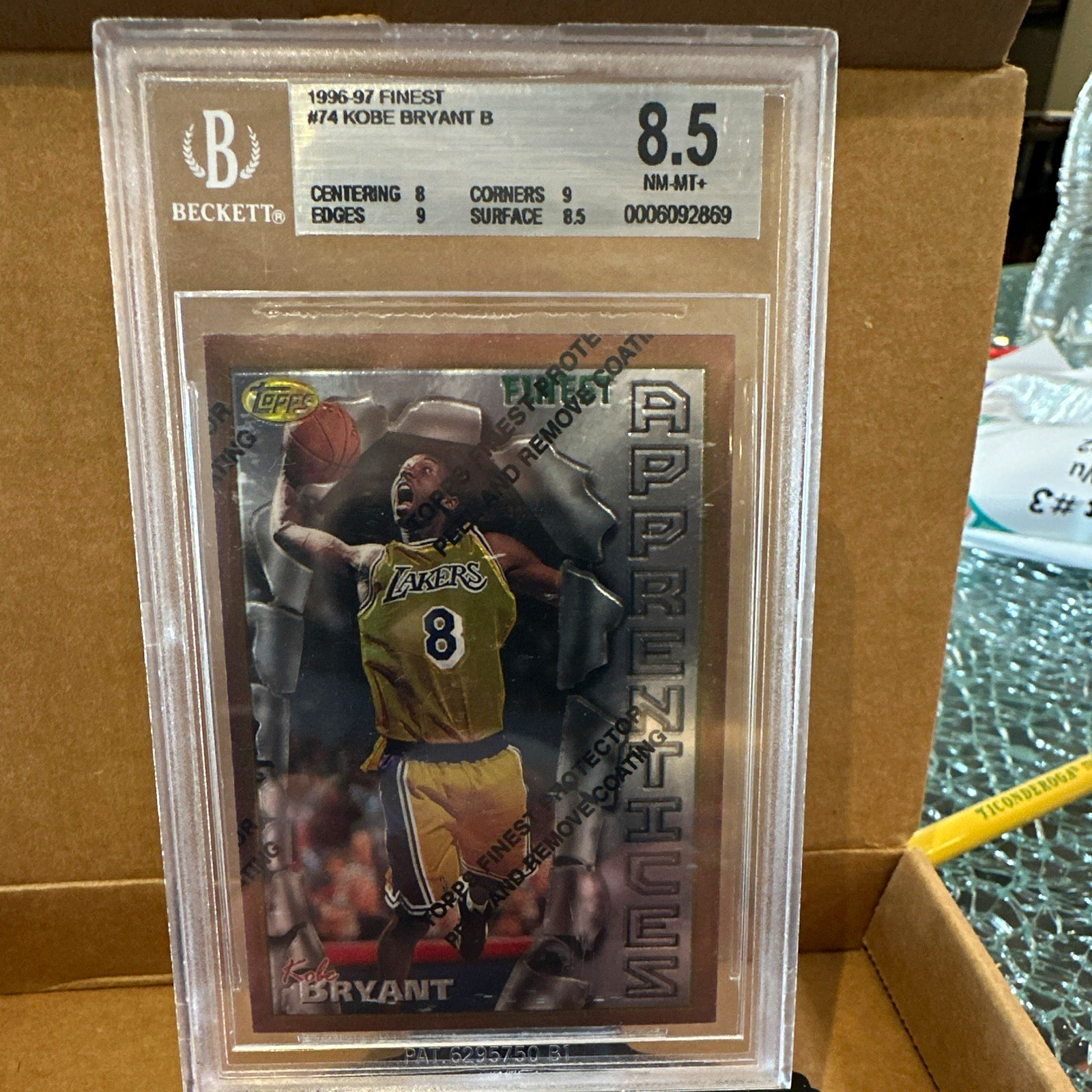 Topps 1996-97 Finest Common Bronze Kobe Bryant Rookie #74 Lakers BGS 8.5