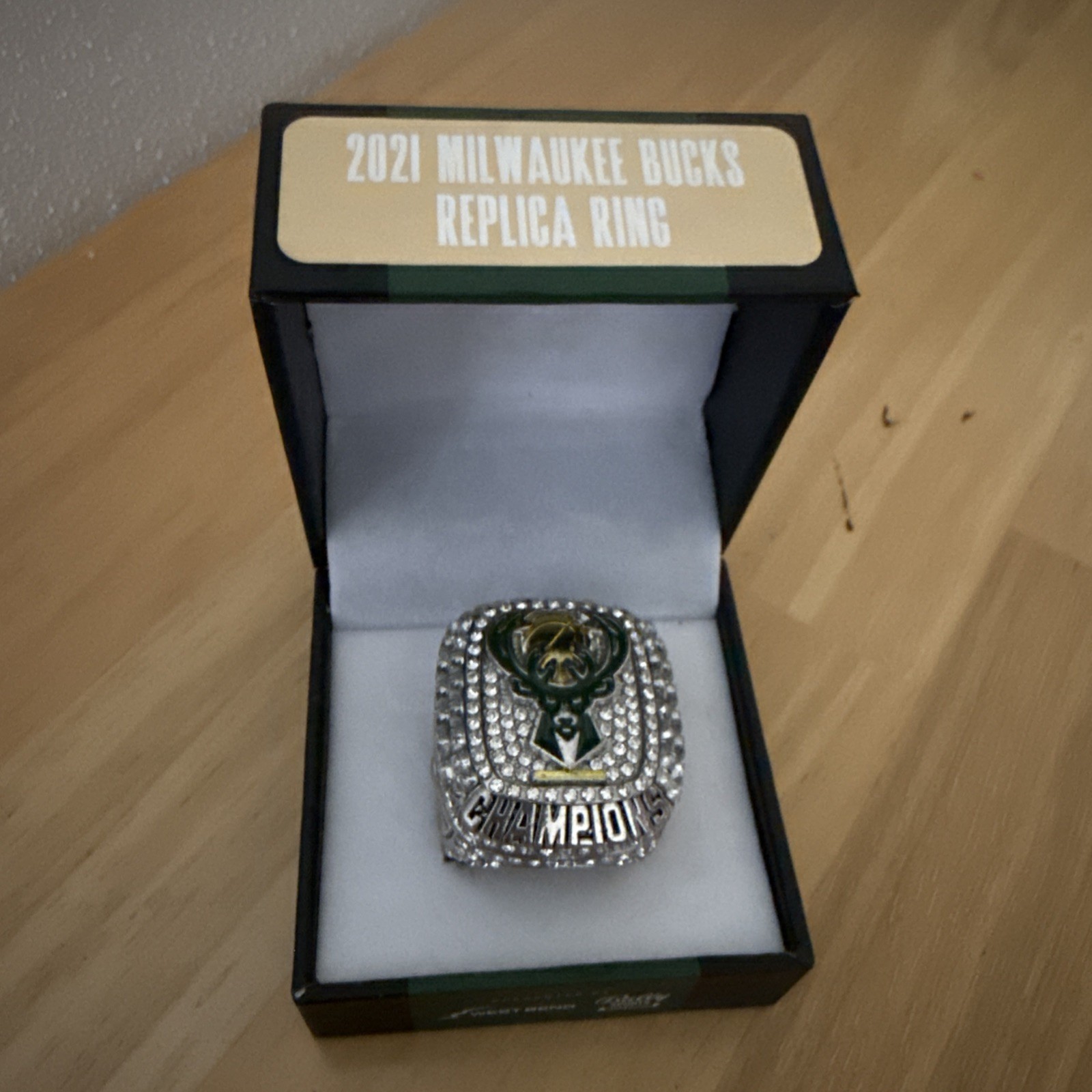 2021 Milwaukee Bucks SGA Championship Ring In Box 2021 Milwaukee Bucks SGA Championship Ring In Box
