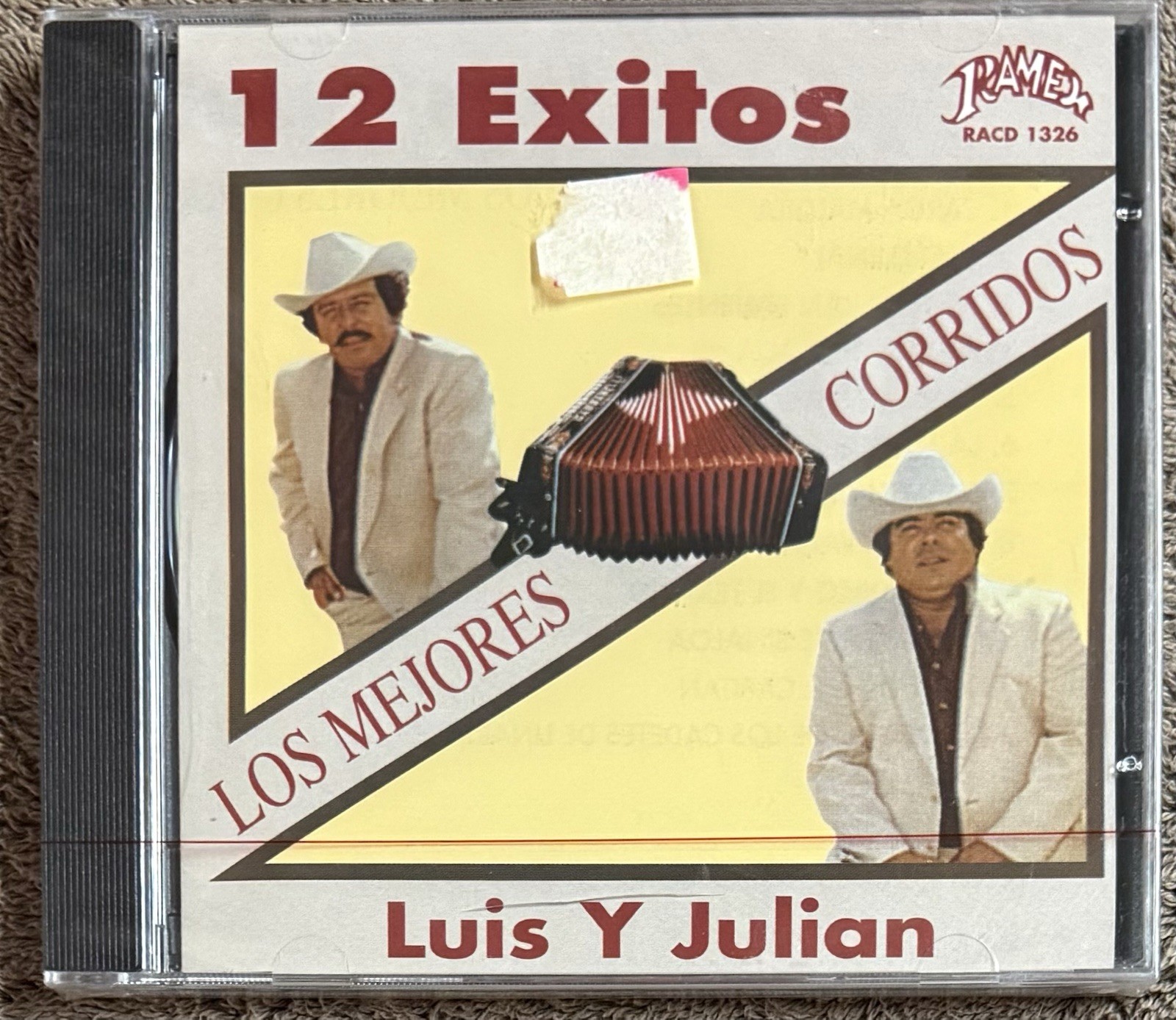 LUIS Y JULIAN - 12 EXITOS - AUDIO CD - RAMEX RACD-1326 LUIS Y JULIAN - 12 EXITOS - AUDIO CD - RAMEX RACD-1326