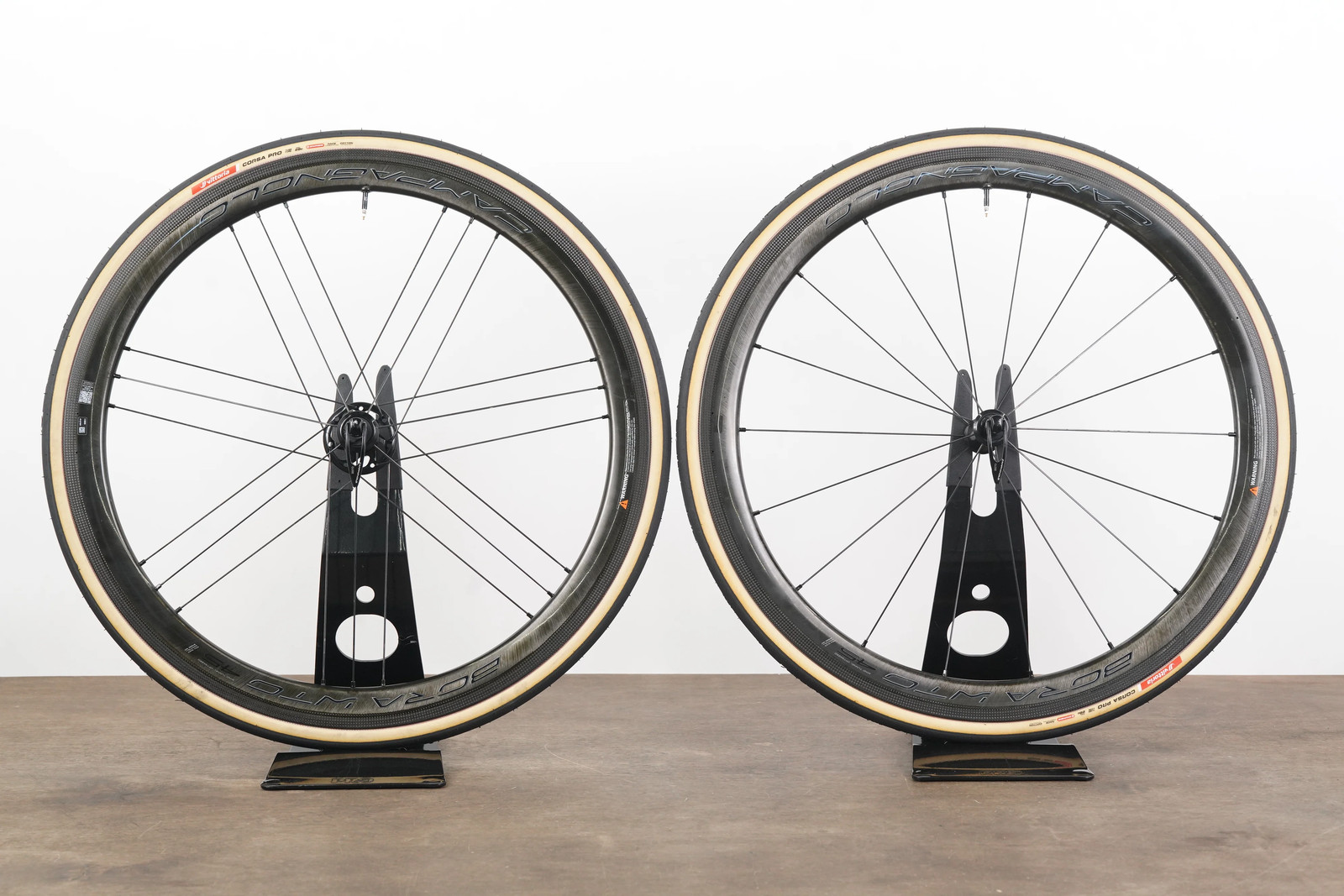 Campagnolo Bora WTO 45 Carbon Tubeless Clincher Rim Brake Wheelset 11 Speed